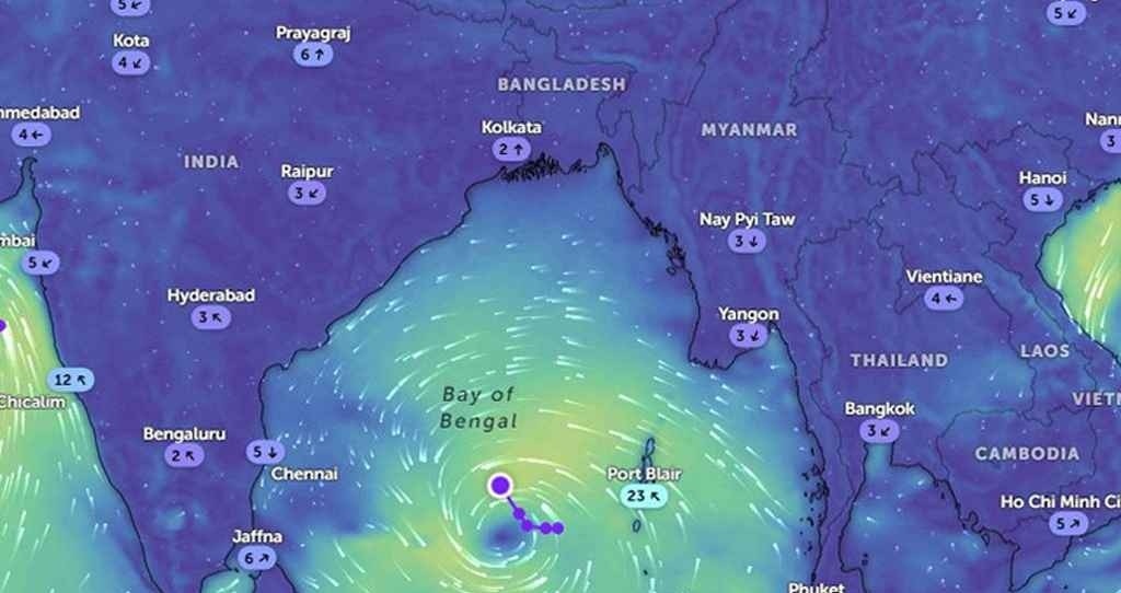 সিভিয়ার সাইক্লোনে রূপ নিতে পারে আসন্ন ঘূর্ণিঝড় মন্থা