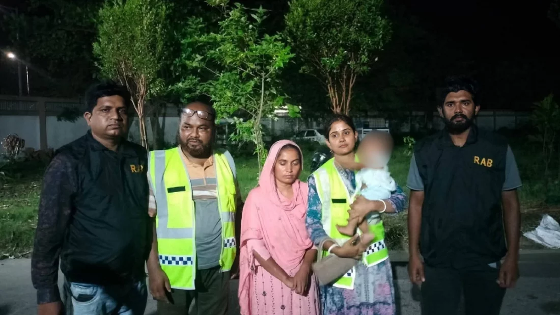 সুদের টাকা আদায়ে কোলের সন্তানকে অপহরণ!