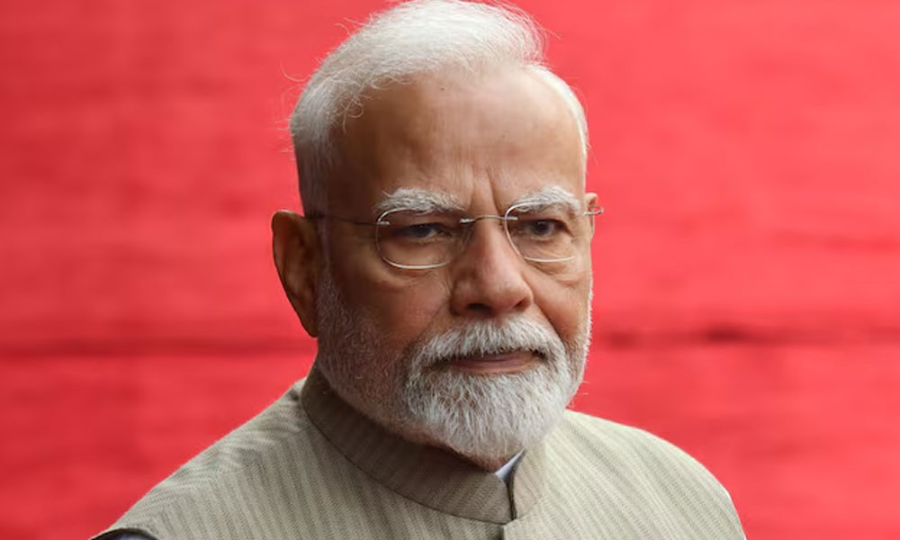 ঝালমুড়ি খেলাম, আর ঝাল লাগল তৃণমূলের: মোদি