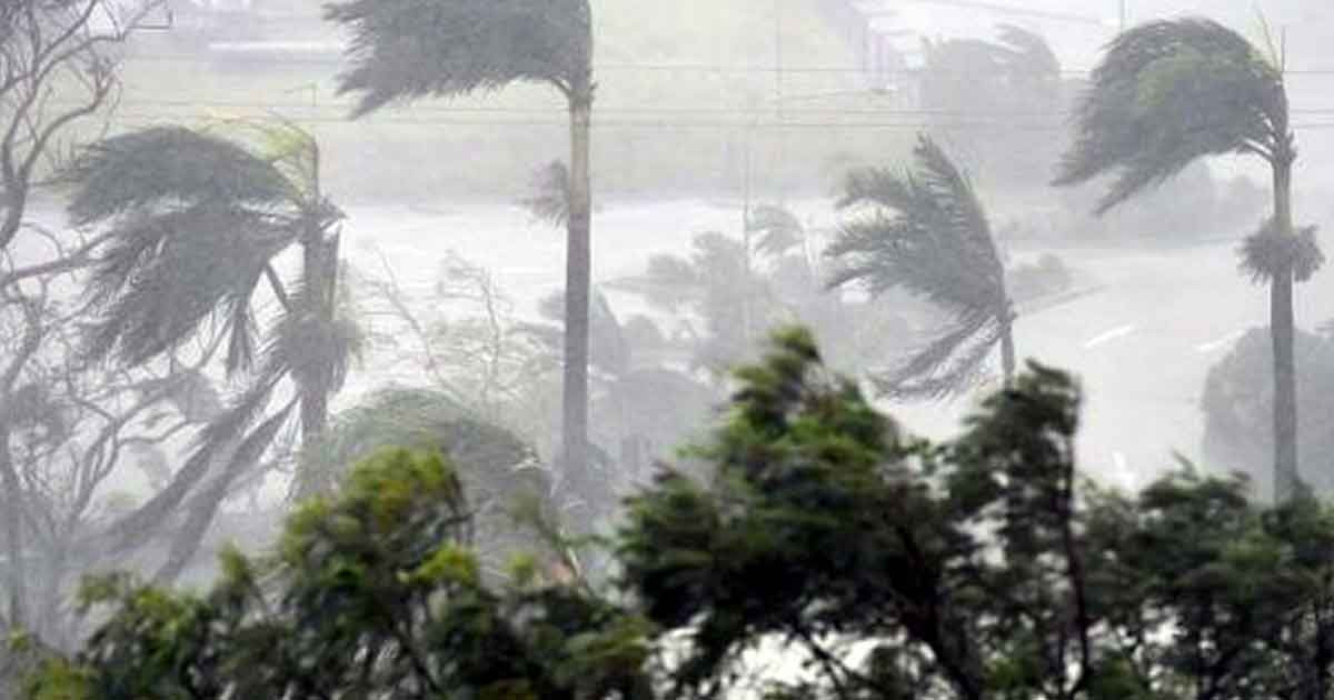 ঢাকাসহ ৮ জেলায় ৬০ কিমি বেগে ঝড়ের আভাস, রাত ১টা পর্যন্ত সতর্কতা