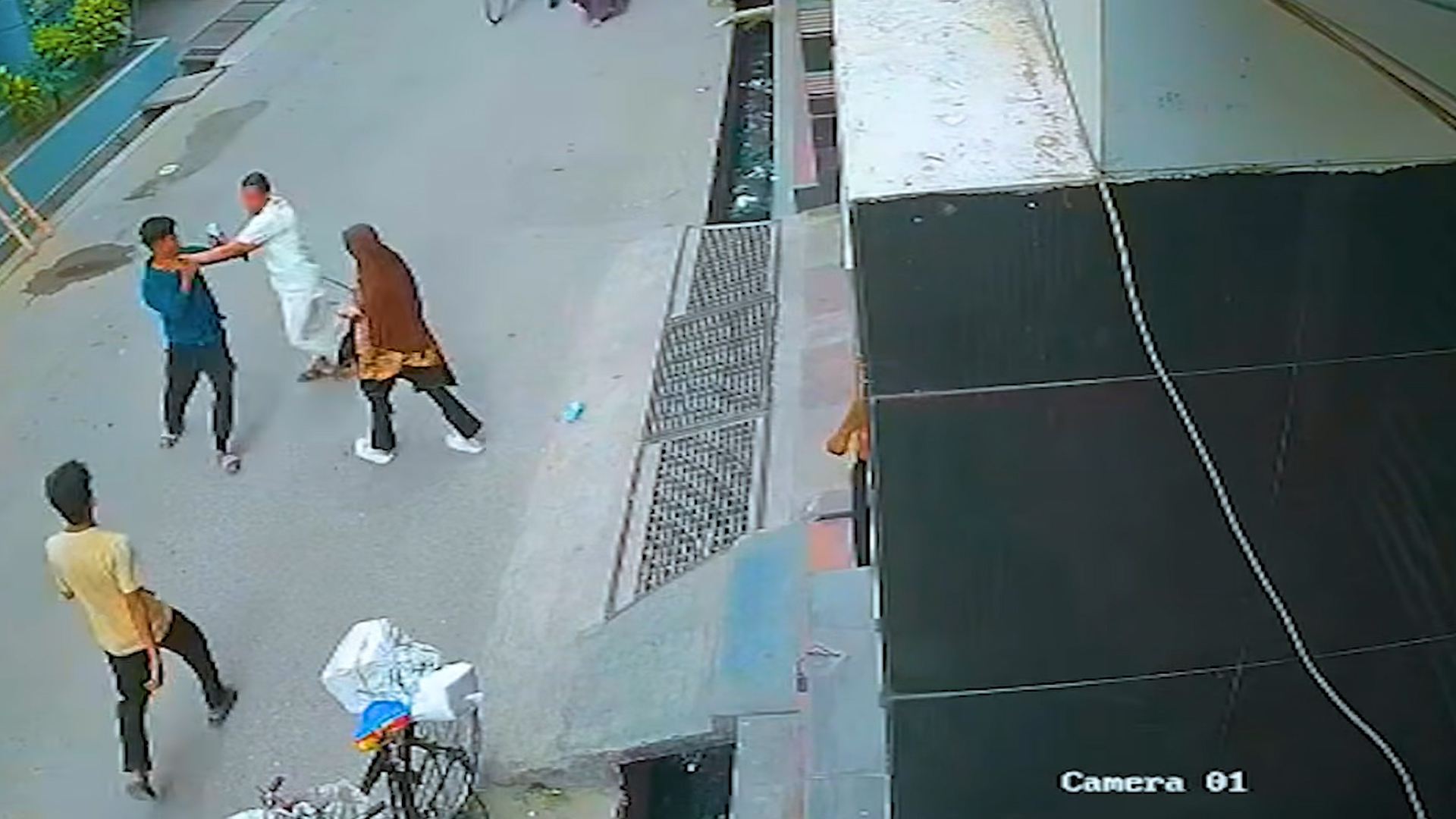 উত্তরায় বাবার সামনে থেকে অপহৃত শিক্ষার্থী ৯ দিন পর উদ্ধার, কিশোর গ্রেফতার