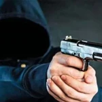 নিজেদের ছোড়া গুলিতে ডাকাত নিহত!