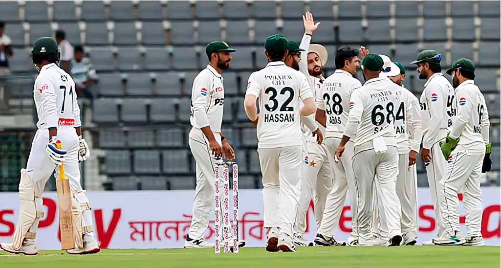 টসে হেরে ব্যাটিংয়ে বাংলাদেশ, ইনিংসের শুরুতেই উইকেট হারিয়ে বিপাকে টাইগাররা