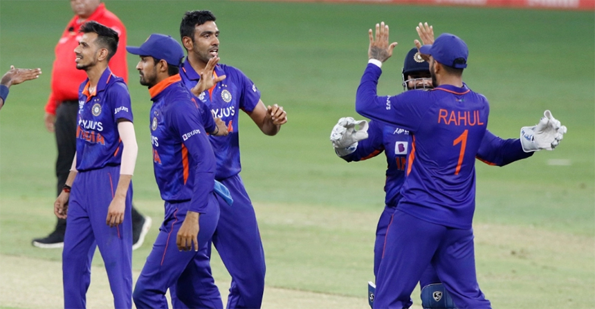 টানা দুই হারের পরও যেভাবে ফাইনাল খেলতে পারে ভারত