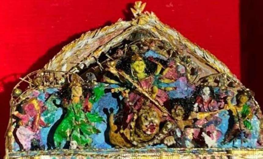 বিশ্বের সবচেয়ে ছোট দুর্গা দেখা গেল কলকাতায়
