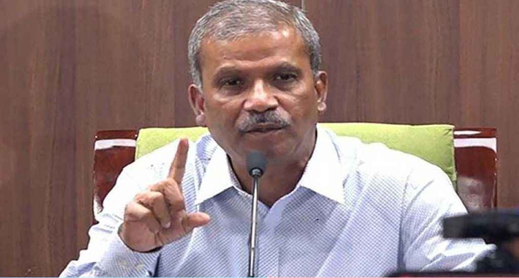 জুলাই সনদ বাস্তবায়নে ৩-৪ দিনের মধ্যে সিদ্ধান্ত: জানালেন আইন উপদেষ্টা আসিফ নজরুল।