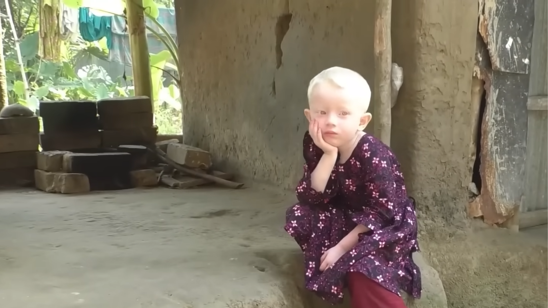 ‘অতি ফর্সা’ গায়ের রঙ—ছোট্ট আফিয়াকে জন্মের পরই অস্বীকার করলেন বাবা