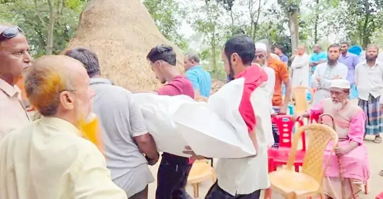 নৃশংসতা: ঘরে ঢুকে বৃদ্ধাকে হত্যা, টাকা-স্বর্ণ লুট!