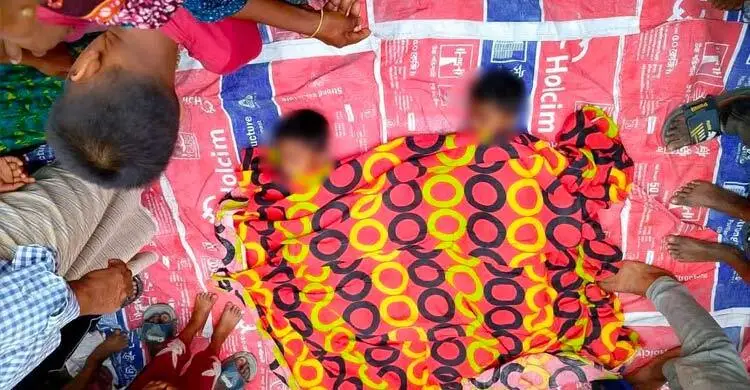 একই দিনে জন্ম, একই দিনে মৃ'ত্যু!