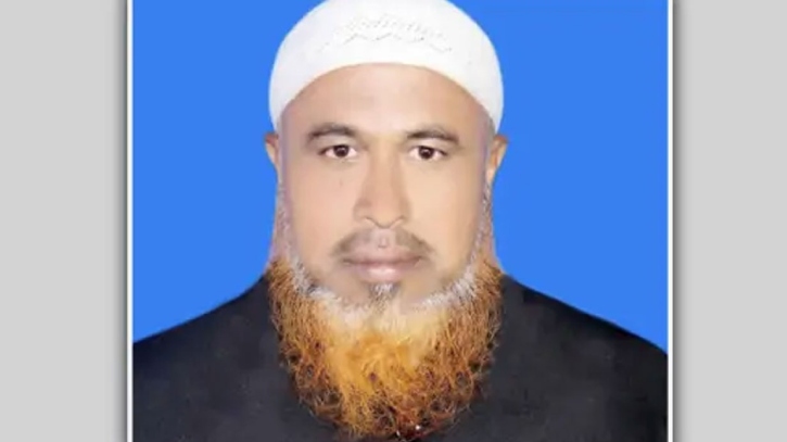 সালথায় পুলিশের ওপর হামলা চালালেন কৃষক লীগ নেতা