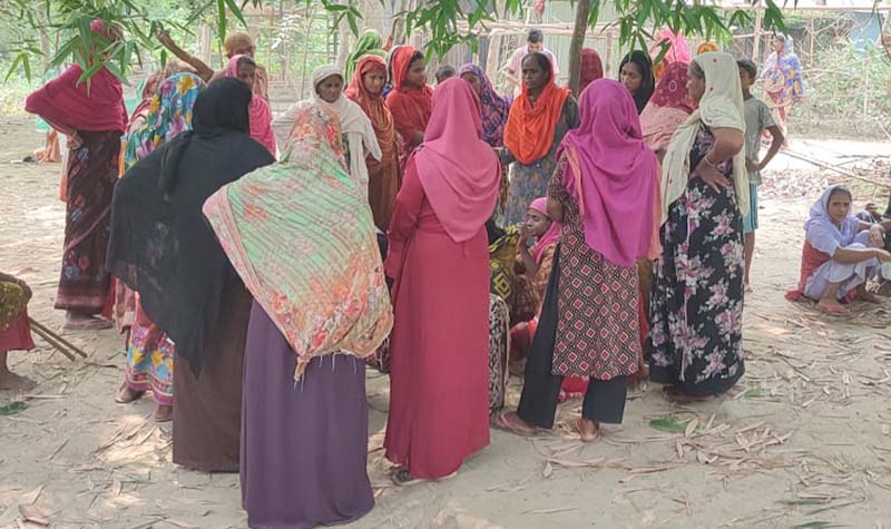 গৃহবধূর রহস্যজনক মৃত্যু, পরিবারের দাবি হত্যা