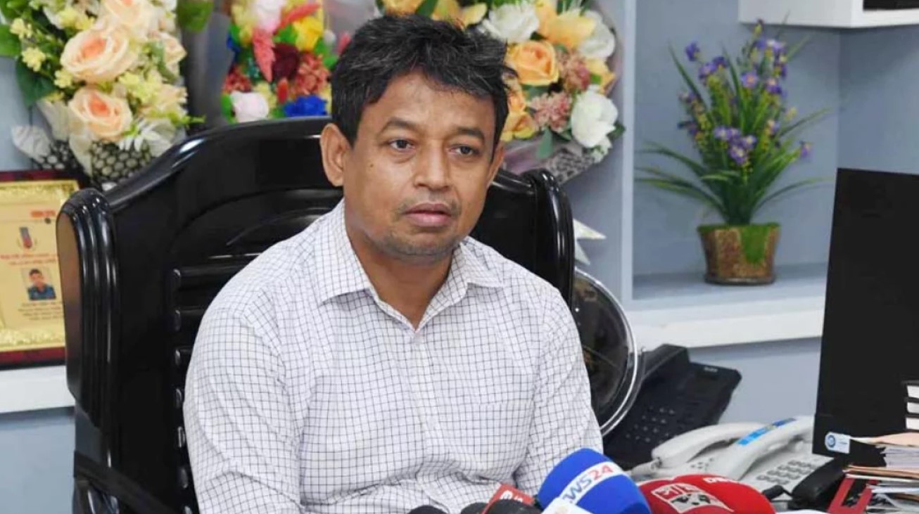 সাবেক ডিবিপ্রধান হারুন আটক, বেরিয়ে আসবে থলের বিড়াল