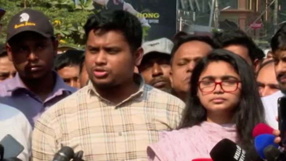 হাসনাত বললেন শেখ হাসিনার ফাঁসি দেখার আগে আল্লাহ যেন খালেদা জিয়াকে বাঁচিয়ে রাখেন