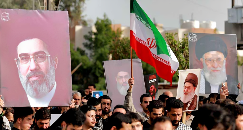 ইরানে দুই মার্কিন যুদ্ধবিমান ধ্বংস, রাস্তায় উল্লাসে মুখর সাধারণ মানুষ