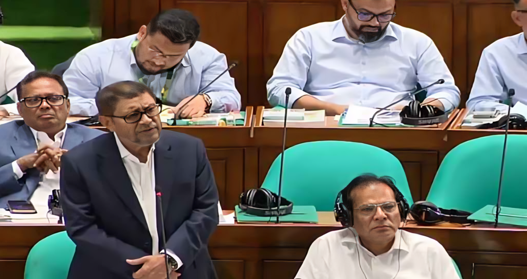 করোনার টিকা কিনতে ৪ হাজার কোটি টাকার বেশি ব্যয়, জানালেন স্বাস্থ্যমন্ত্রী