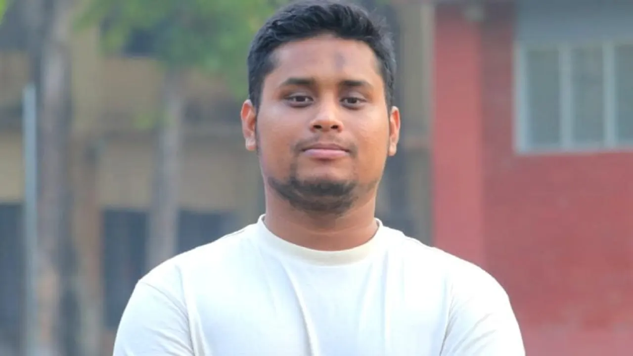 বিমান মাইলস্টোন নয়, সচিবালয়ে পড়া উচিত ছিল - হাসনাত আব্দুল্লাহ