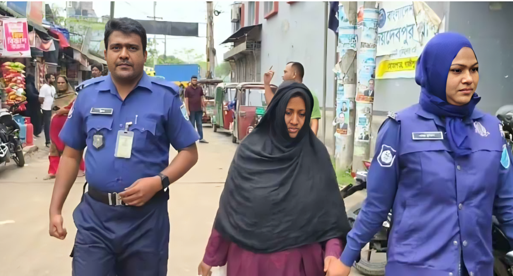 শাশুড়িকে হত্যা করে ডাকাতির নাটক, পুত্রবধূসহ তিনজন গ্রেপ্তার