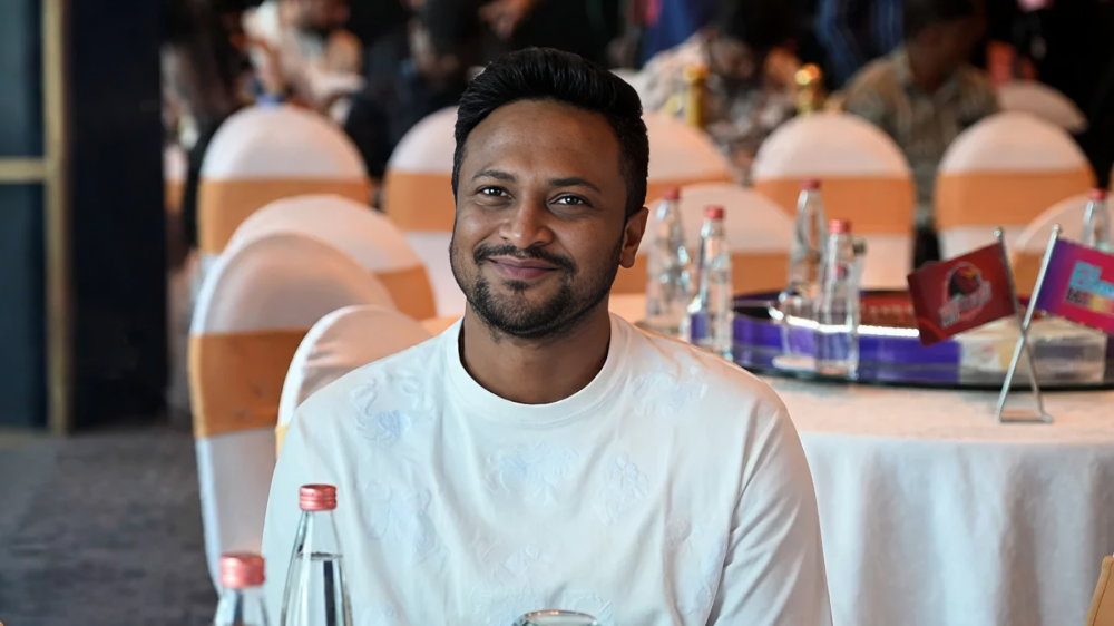 হয়রানি না করার নিশ্চয়তা পেলে পরশুই দেশে ফিরবেন সাকিব আল হাসান
