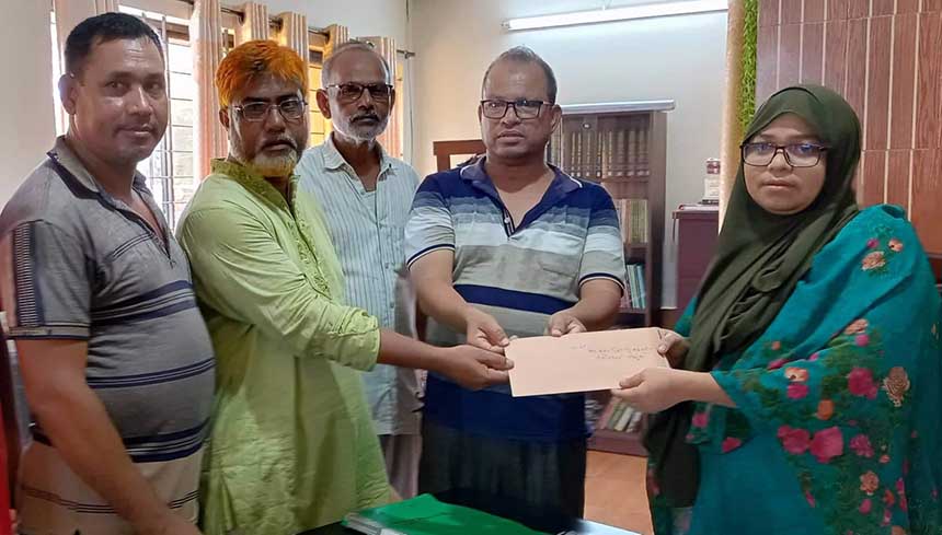 কাউনিয়ার ব্যস্ত সড়কের বেহাল দশা প্রতিকারে স্মারকলিপি