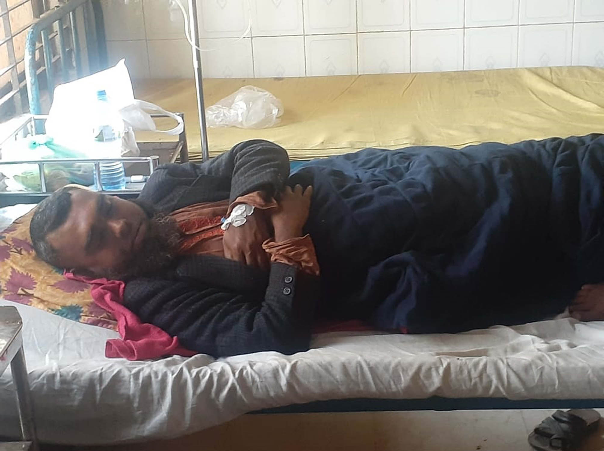 রৌমারীতে প্রধান শিক্ষক কর্তৃক বিদ্যালয়ের সভাপতিকে পেটানোর অভিযোগ