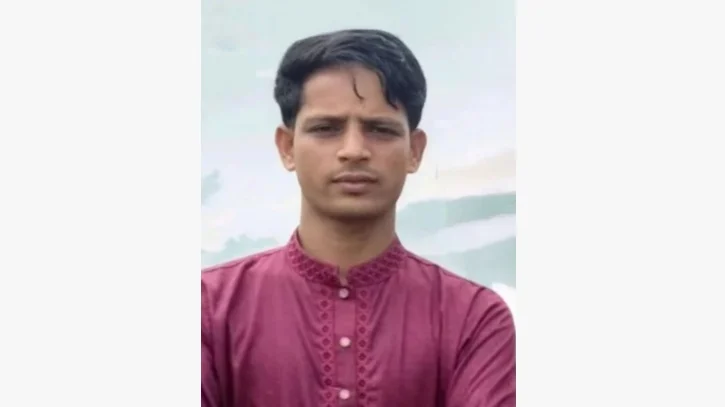 মাঠে ধান কাটতে গিয়ে বজ্রপাতে এনসিপি নেতার মৃত্যু