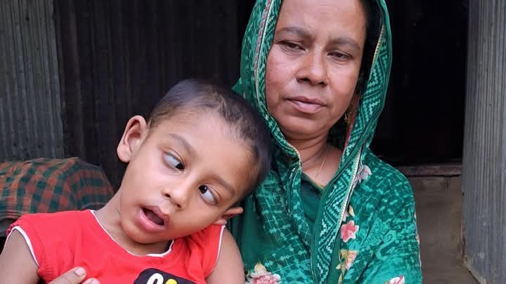 ক্যানসারে আক্রান্ত চাটমোহরের ছোট্ট শিশু ইয়াফি বাঁচতে চায়