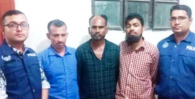 বরিশালে আন্তঃজেলা ডাকাত দলের তিন সদস্য গ্রেপ্তার