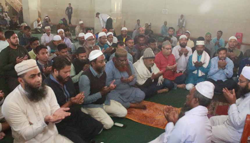 বগুড়ায় যুবলীগের মিলাদ ও দোয়া মাহফিল অনুষ্ঠিত