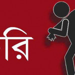 কাঠালিয়ায় ভোররাতে পুলিশ পরিচয়ে ভাঙচুর, মারধর ও লুটের অভিযোগ