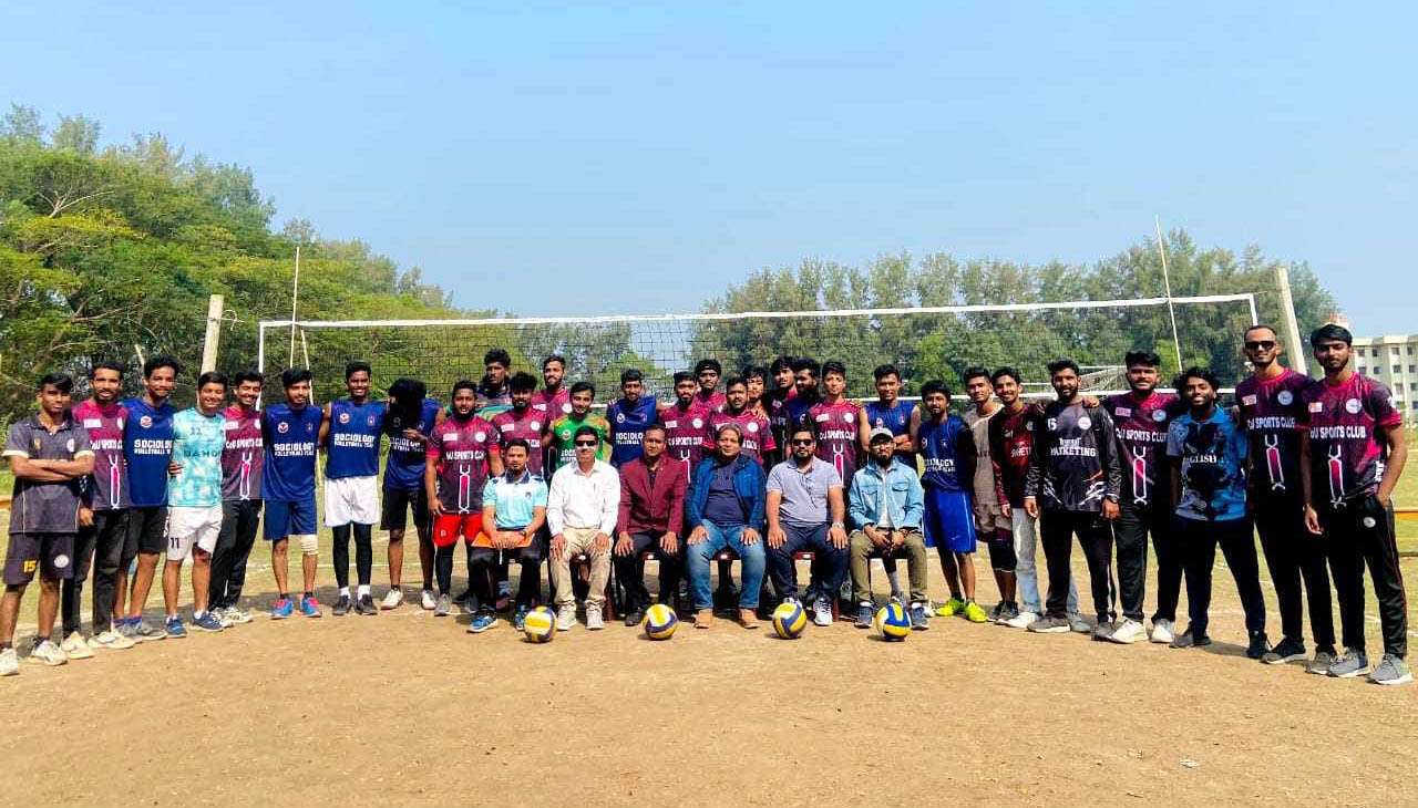 ভলিবলে কুবির জয়, ফুটবলে সমতা, কুবি-নোবিপ্রবির সৌহার্দ্যপূর্ণ লড়াই