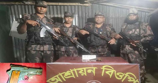 দৌলতপুরে গুলিসহ বিদেশী পিস্তল উদ্ধার
