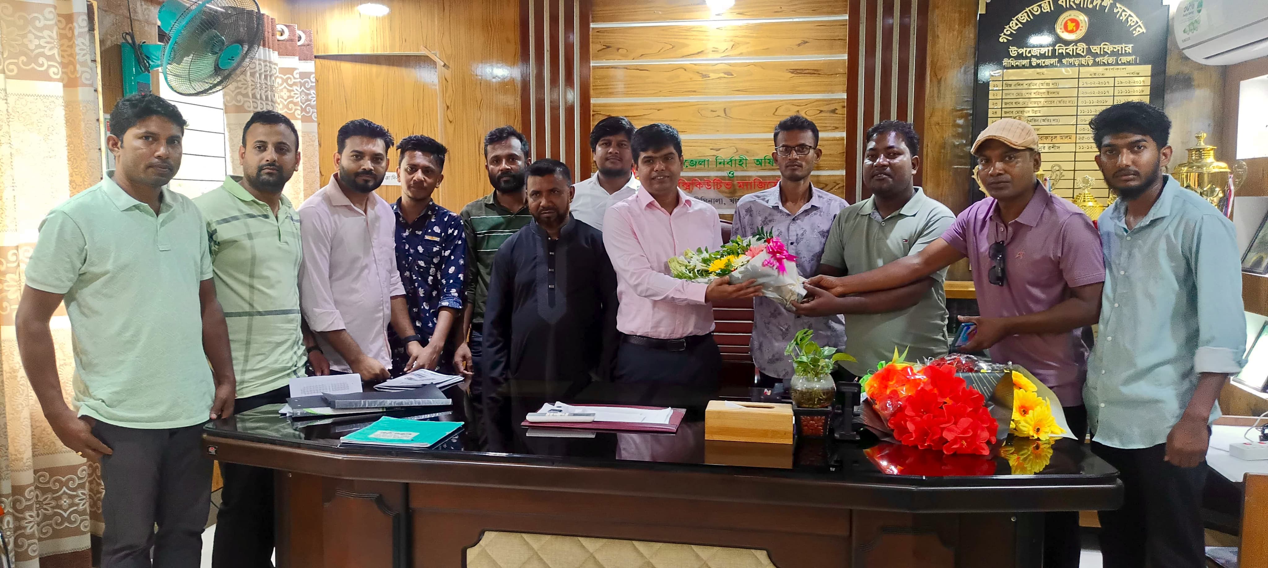 দীঘিনালায় সাংবাদিকদের সাথে ইউএনও’র মতবিনিময় সভা