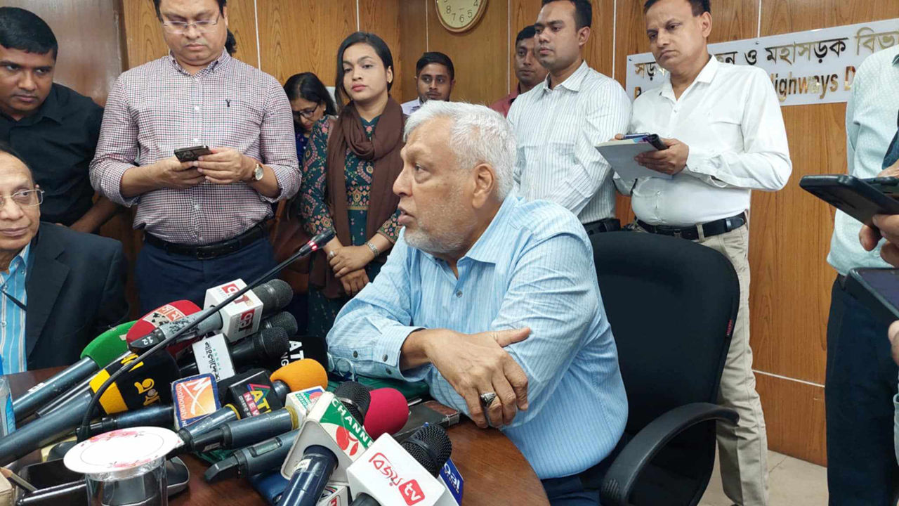 এক সপ্তাহের মধ্যে মেট্রোরেল চালুর চেষ্টা করা হবে: সড়ক উপদেষ্টা