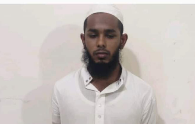 বিস্কিটের লোভ দেখিয়ে শিক্ষক কর্তৃক মাদ্রাসাছাত্রকে ধর্ষণ