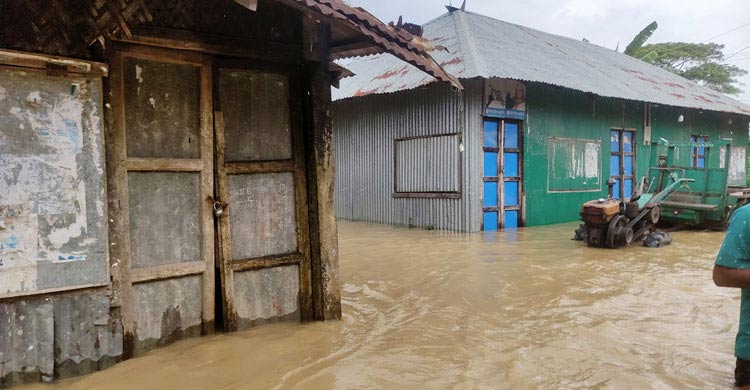 বন্যাকবলিত আট জেলা, আরও বিস্তৃত হতে পারে