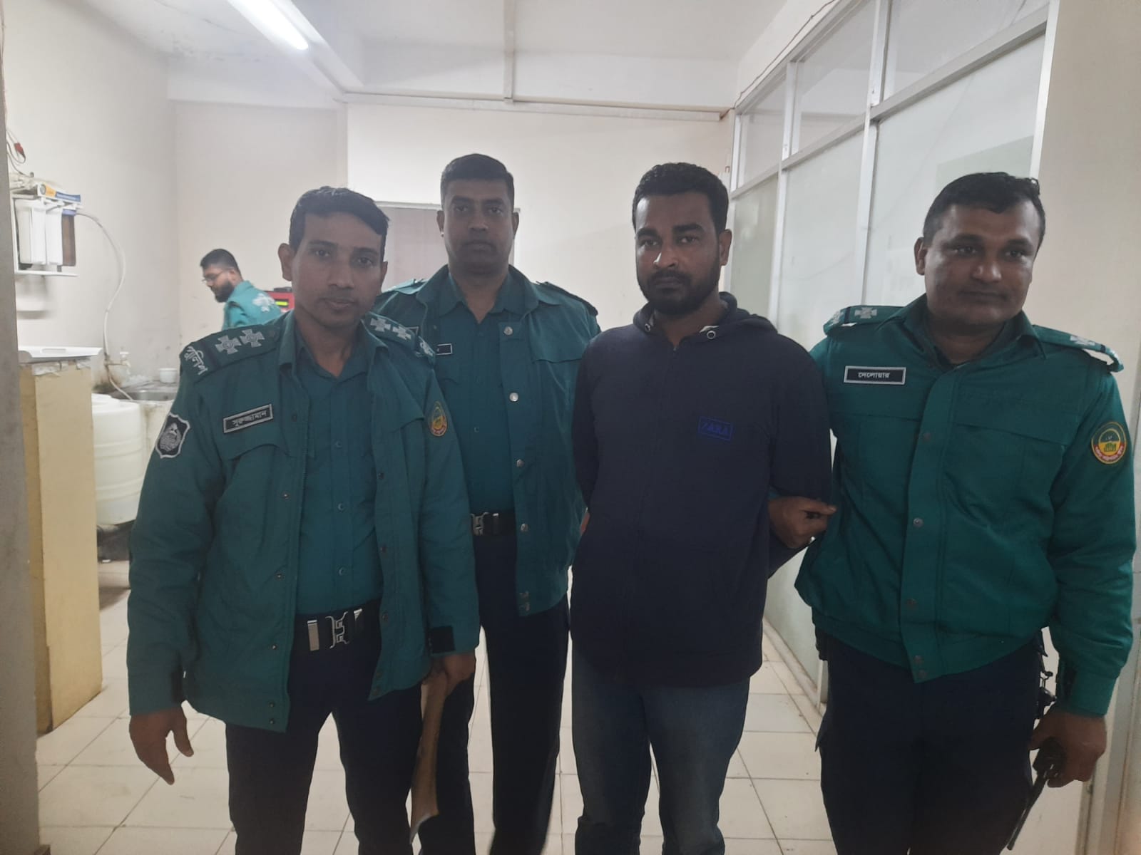 গাজীপুরে ৭ বছরের শিশু হত্যাকান্ডের ঘটনায় গ্রেফতার ১