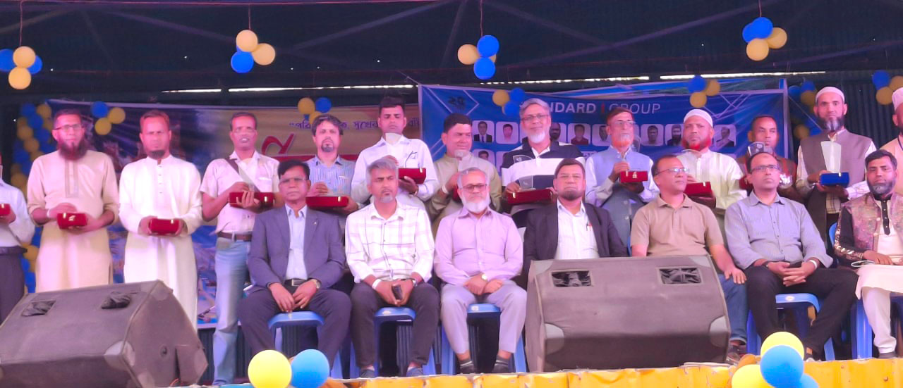 ফ্যান্টাসি কিংডমে স্ট্যান্ডার্ড স্টিচেস ওভেন লিমিটেডের ফ্যামিলি-ডে উদযাপন