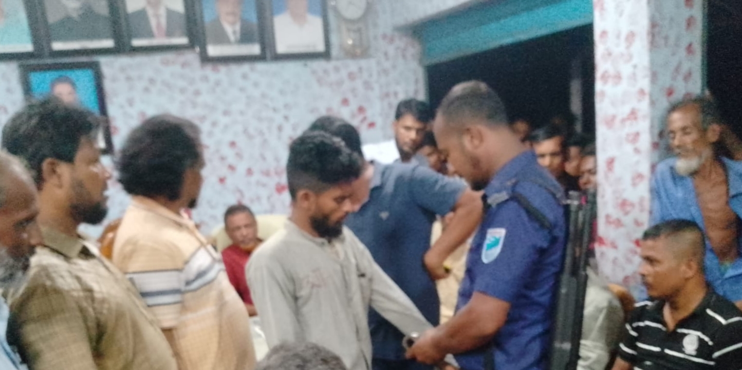 শিবপুরের বাঘাব ইউনিয়নে গরু চোর আটক
