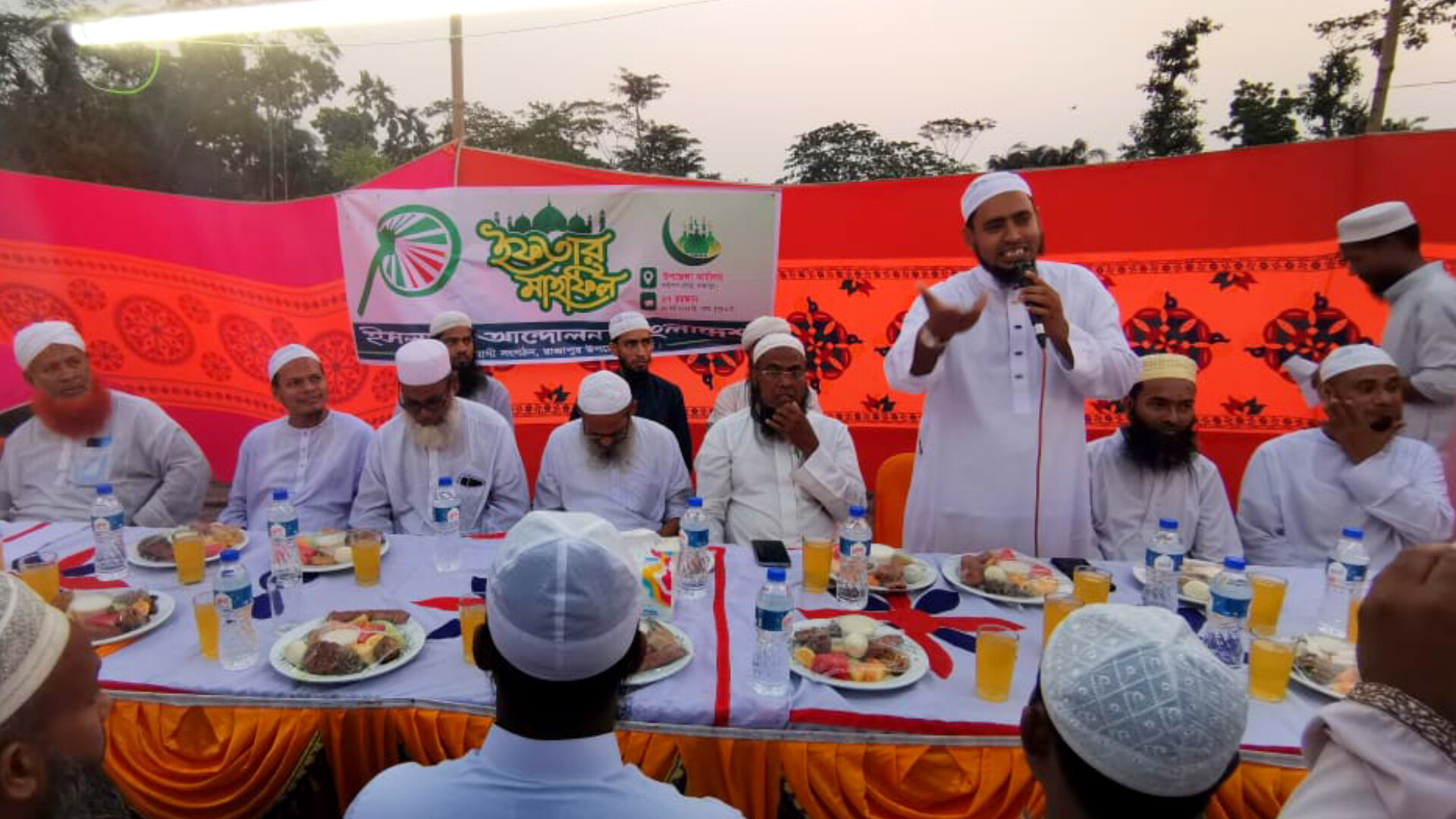 রাজাপুরে ইসলামী আন্দোলনের ইফতার মাহফিল অনুষ্ঠিত