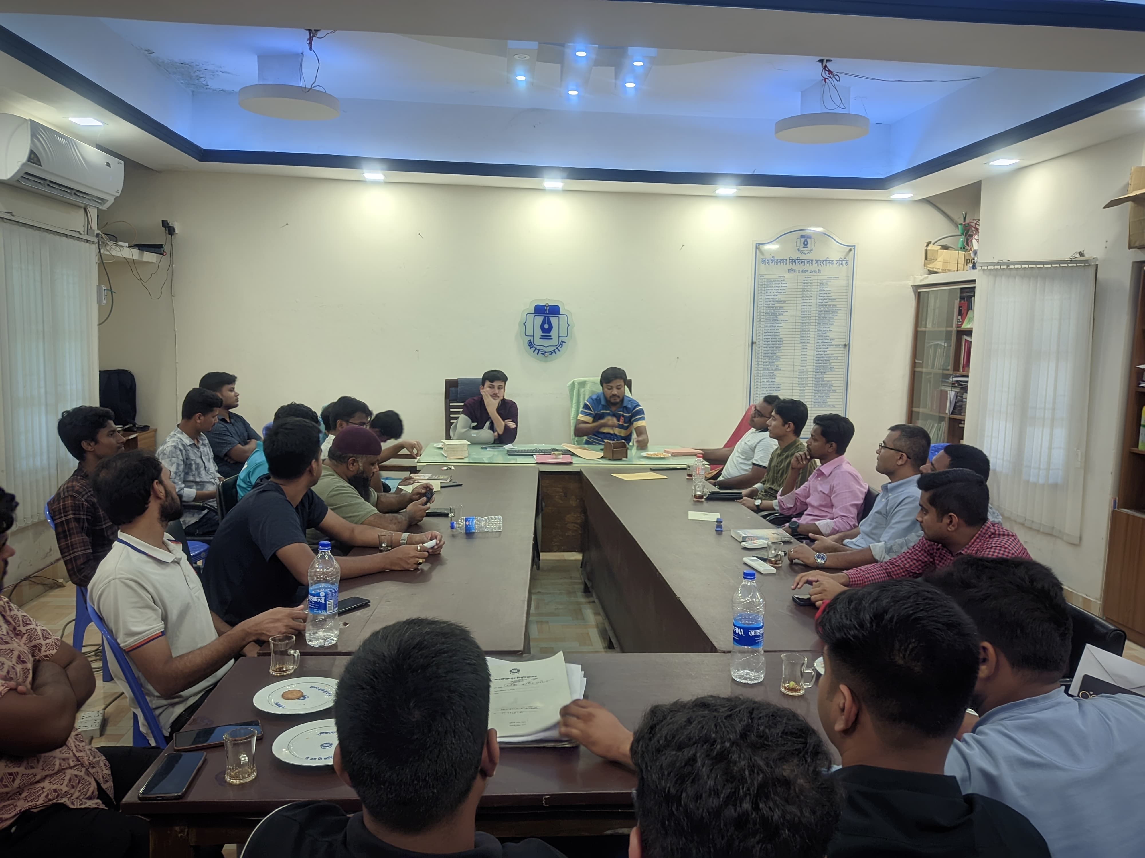 জাবির ভ্যাকসিন ইস্যুতে সাংবাদিকদের প্রতি দুঃখপ্রকাশ শাখা ছাত্রদলের