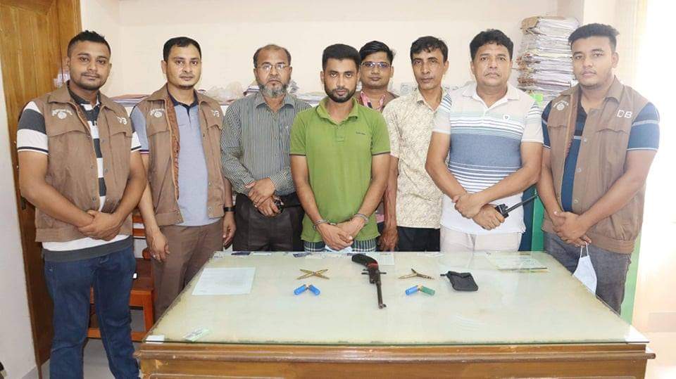লক্ষ্মীপুরে অস্ত্র ব্যবসায়ীর ১০ বছর সশ্রম কারাদণ্ড