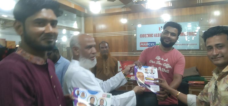 রায়পুরে উপজেলা চেয়ারম্যানপ্রার্থী আলতাফ হোসেনের মোটরসাইকেল শোভাযাত্রা