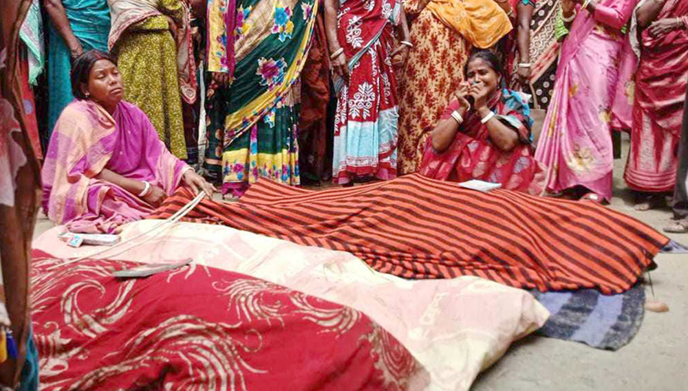 কাউনিয়ায় স্ত্রীকে কুপিয়ে হত্যার পর স্বামীর আত্মহত্যা