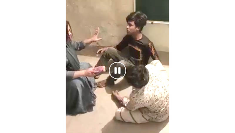 ধর্ষণের মিথ্যা অভিযোগে পিতা-পুত্রকে  মধ্যযুগীয় কায়দায় নির্যাতন!