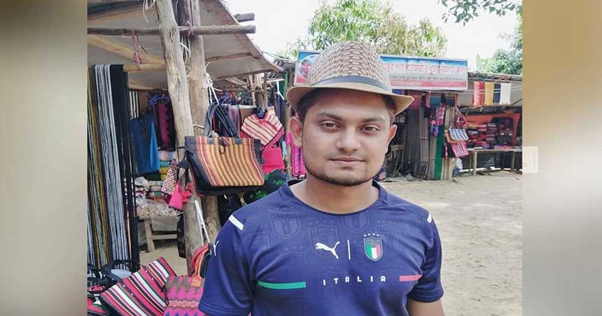 মানিকগঞ্জে স্ত্রীকে জবাই করে হত্যা করলো স্বামী, মা আহত