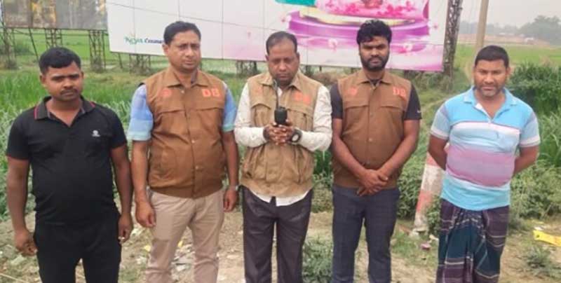 মানিকগঞ্জে ভূয়া ডিবি পুলিশ আটক