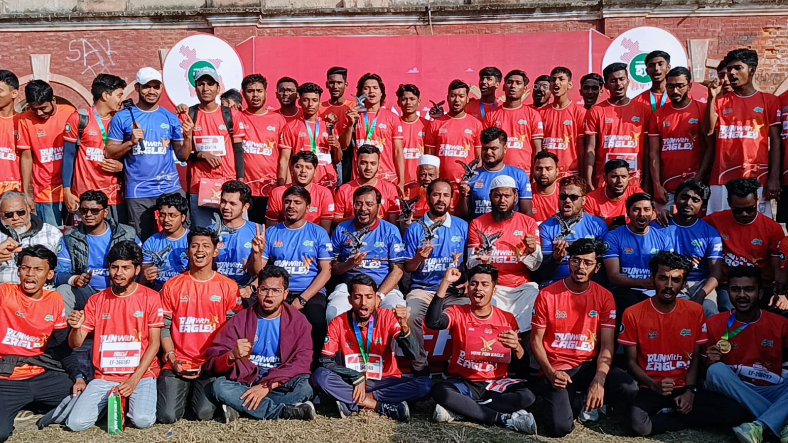 ফেনীতে ঈগল প্রতীকের সমর্থনে ৪শ তরুণের ম্যারাথন 'রান উইথ ঈগল'