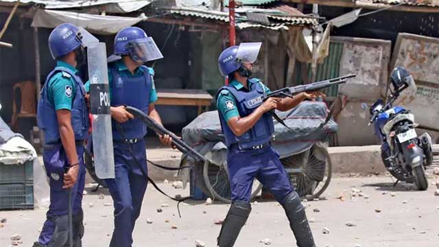 কমপ্লিট শাটডাউন: সারাদেশে সংঘর্ষে ১০ জনের মৃত্যু