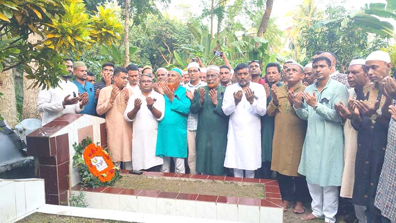 বড়াইগ্রামে সন্ত্রাসী হামলায় নিহত উপজেলা চেয়ারম্যান বাবু’র স্মরণসভা