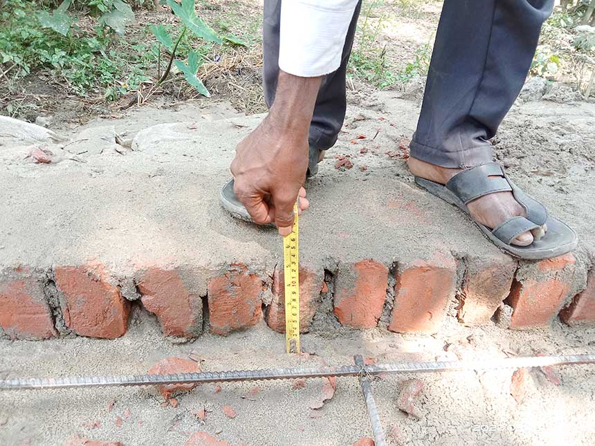 পাটগ্রামে এলজিএসপির কাজে অনিয়মের অভিযোগ